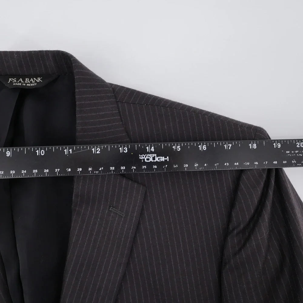 Jos. A. Bank Traveler Pinstripe Wool 2-Piece‎ Suit Charcoal Gray Mens 40L 32x29